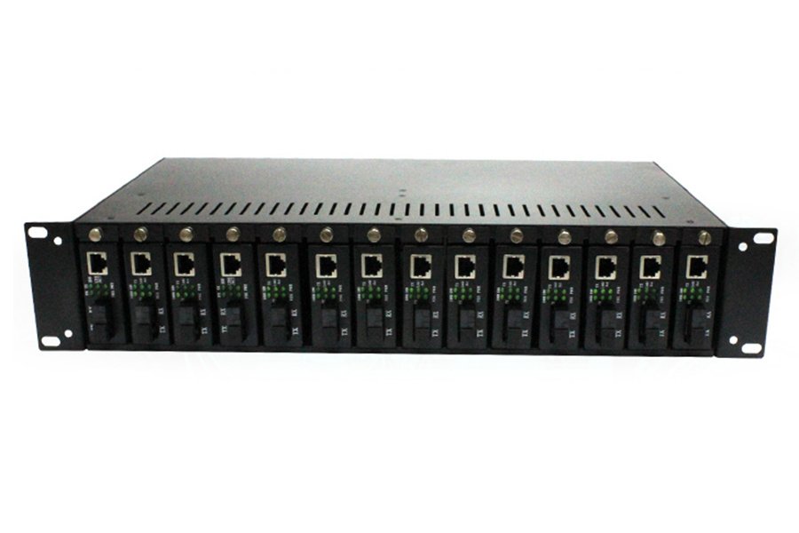 14-slots rack-mount fiber optic transceiver