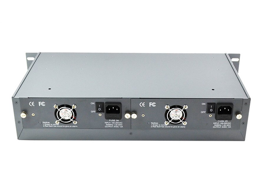 16-slots rack-mount fiber optic transceiver — view 3