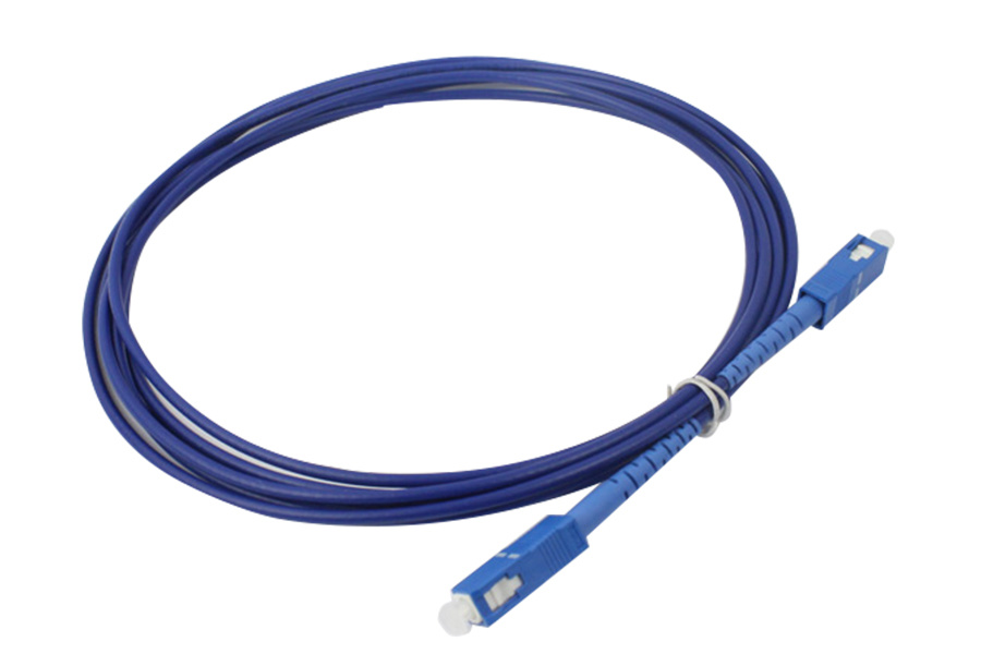 Armored fiber optic patchcord