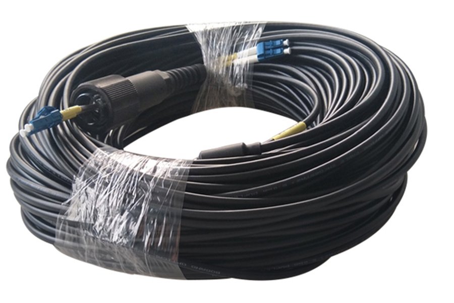 Outdoor optic fiber patchcord