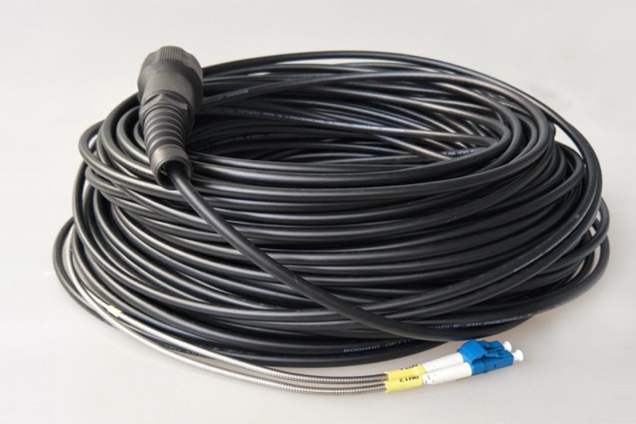 Outdoor optic fiber patchcord — view 2